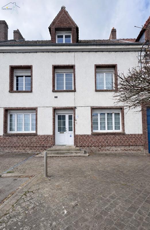 Maison - 191 m² - 10 pièces