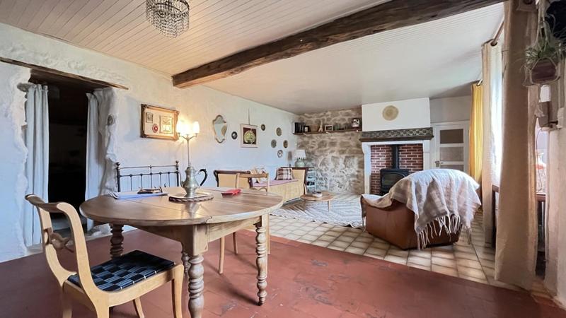 Maison - 92 m² - 3 pièces