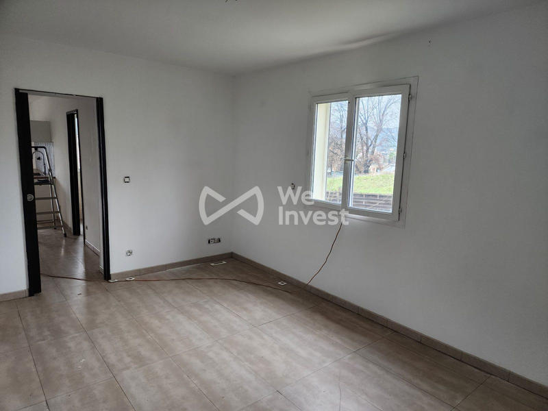 Maison - 122 m² - 6 pièces