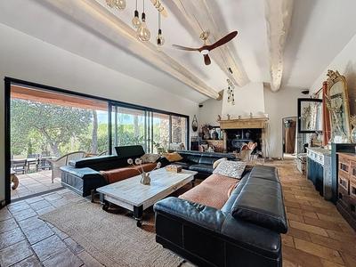 Bastide - 203 m² - 7 pièces
