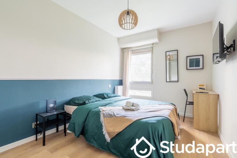 Chambre - 9 m² - 1 pièce