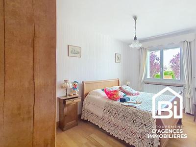 Maison - 95 m² - 4 pièces