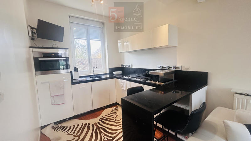 Appartement - 60 m² - 2 pièces