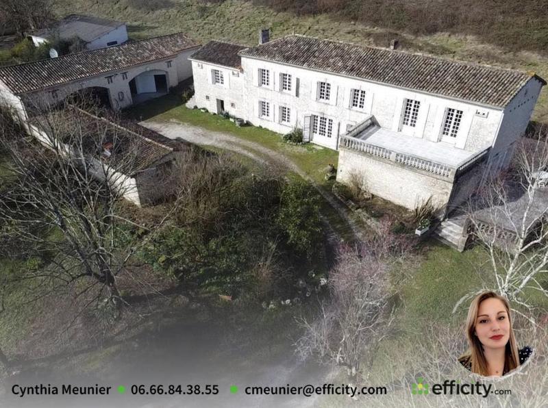 Maison de campagne - 222 m² - 7 pièces
