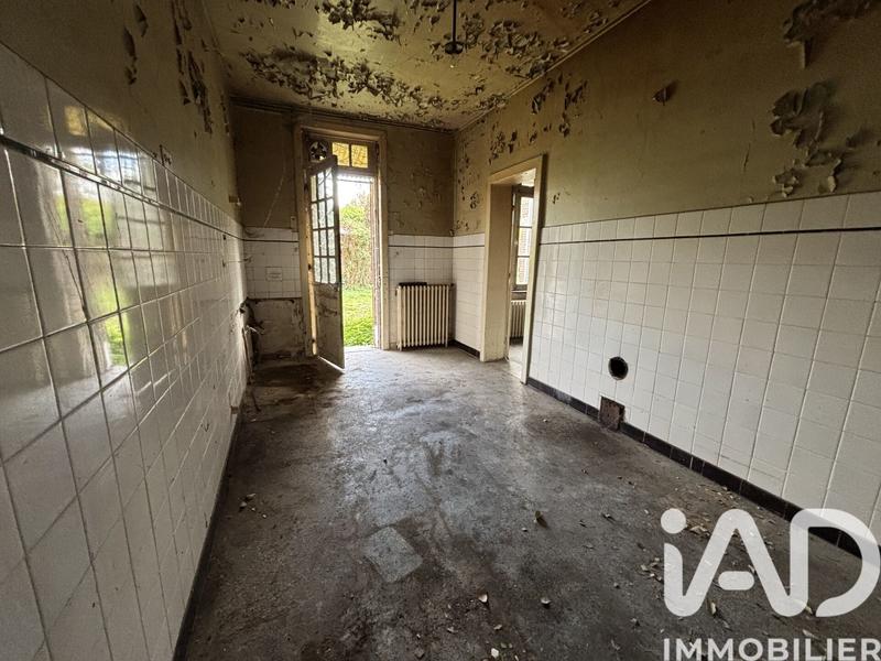 Maison - 180 m² - 7 pièces