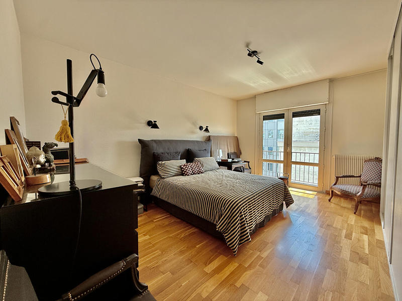 Appartement - 105 m² - 5 pièces