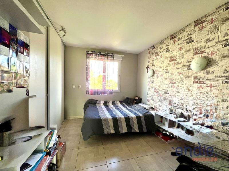 Maison - 102 m² - 4 pièces