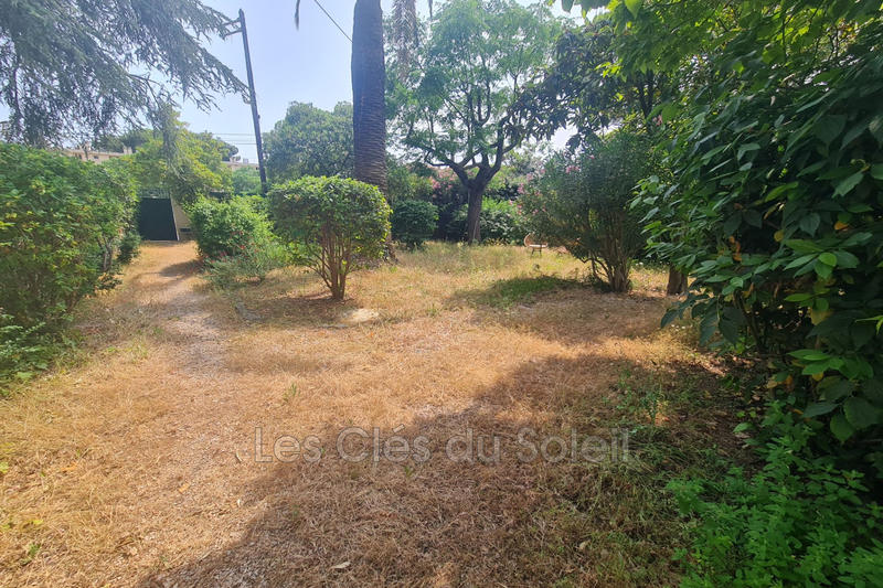 Villa - 180 m² - 6 pièces