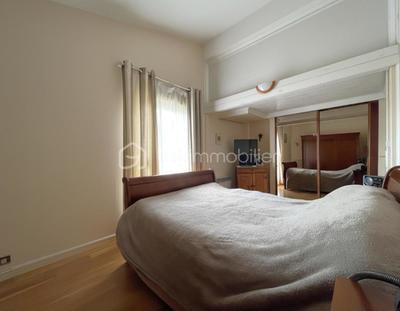 Maison - 111 m² - 4 pièces