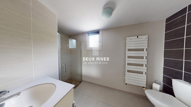 Maison ancienne - 207 m² - 7 pièces