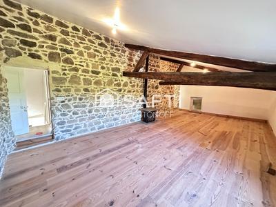 Maison - 159 m² - 6 pièces