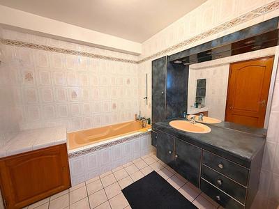 Maison - 119 m² - 5 pièces