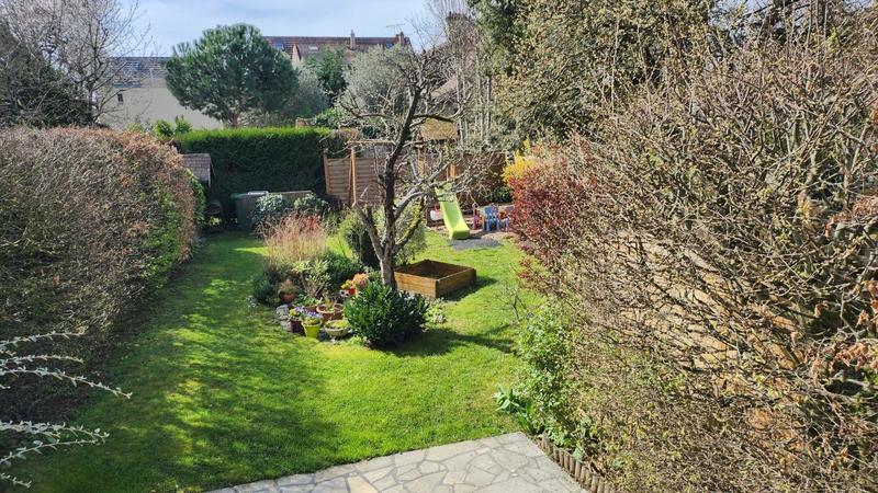 Maison - 107 m² - 5 pièces