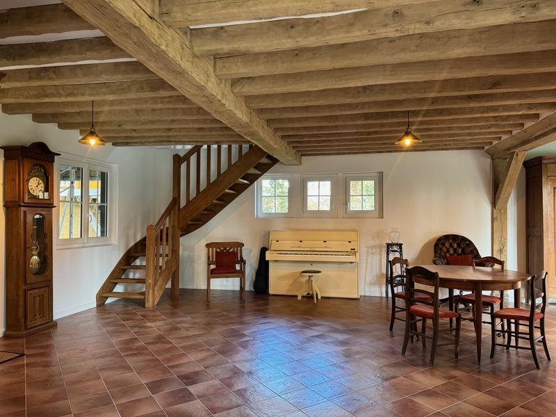 Maison - 294 m² - 10 pièces