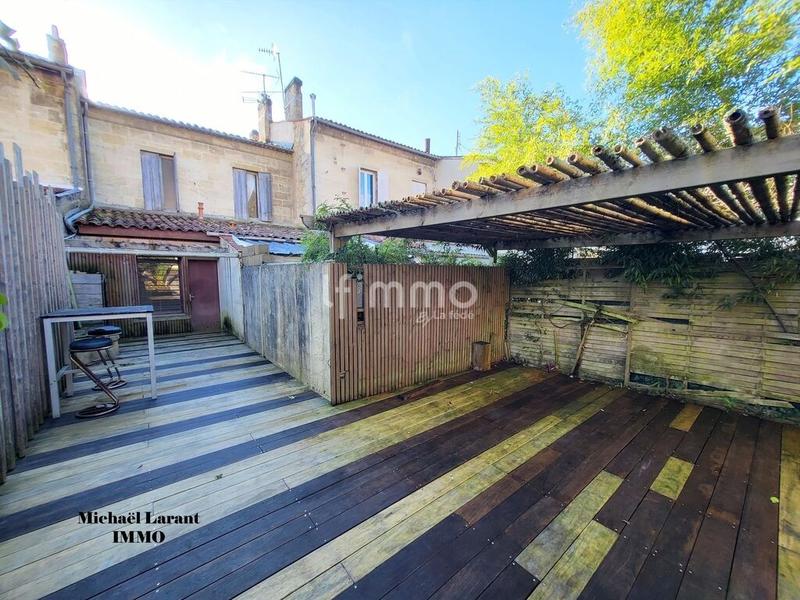 Immeuble - 228 m² - 8 pièces