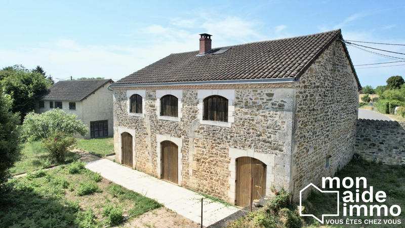 Maison - 355 m² - 10 pièces
