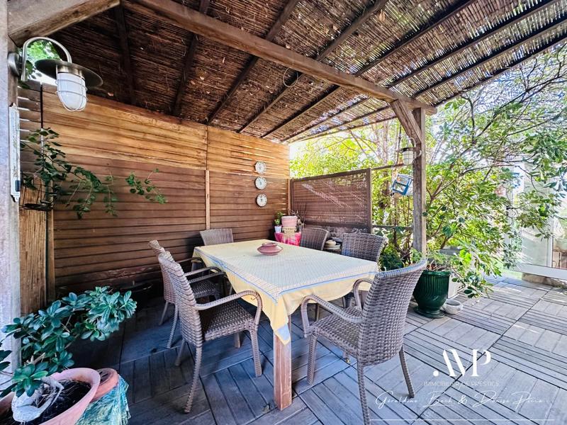 Propriété - 180 m² - 5 pièces