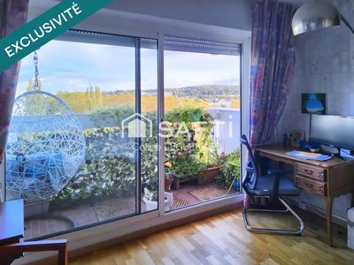 Appartement - 104 m² - 5 pièces