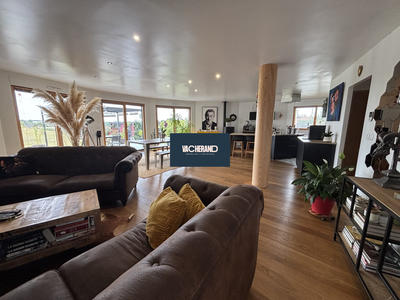 Maison - 154 m² - 6 pièces