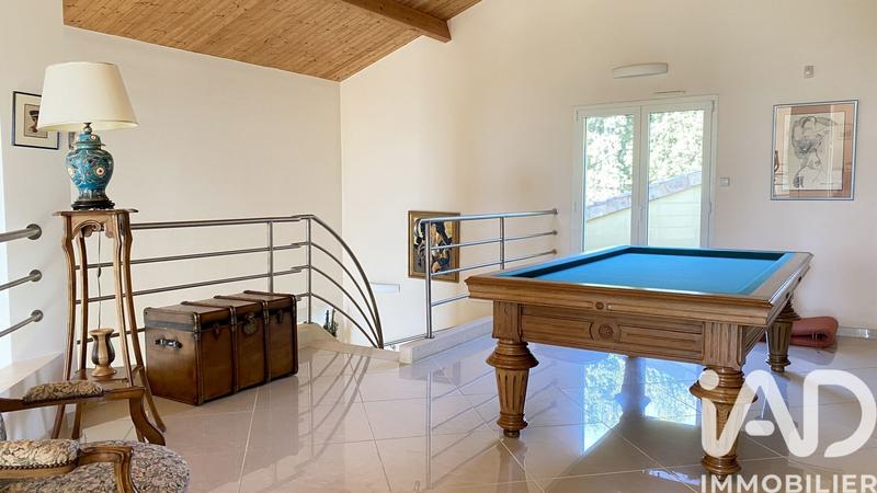 Maison de maîtres - 311 m² - 7 pièces