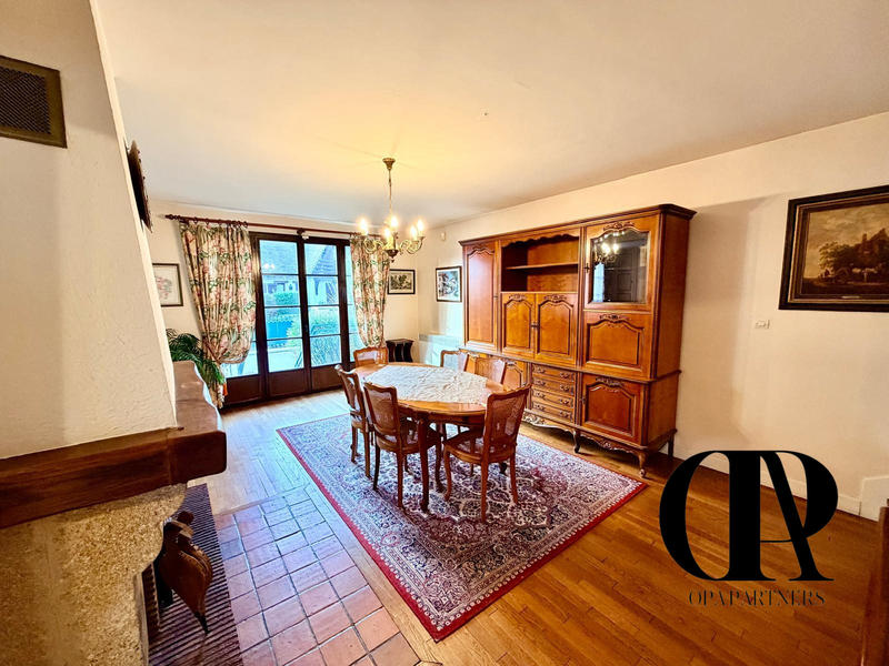 Maison contemporaine - 180 m² - 8 pièces