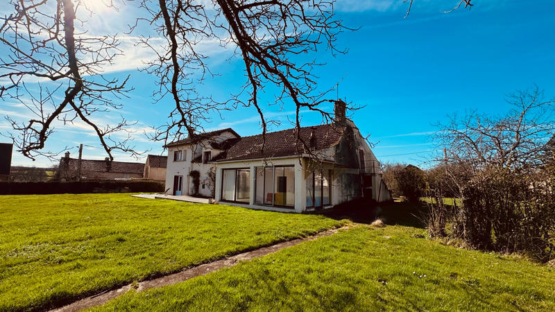 Maison - 180 m² - 6 pièces