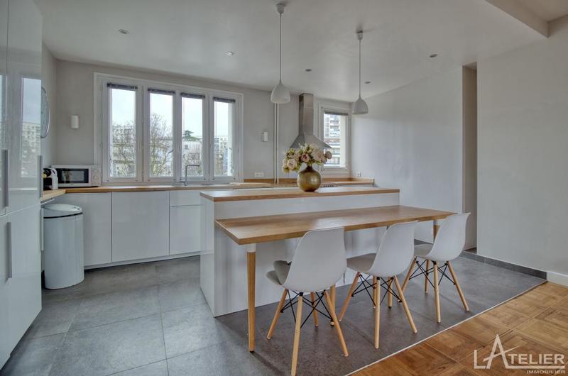 Appartement - 167 m² - 6 pièces