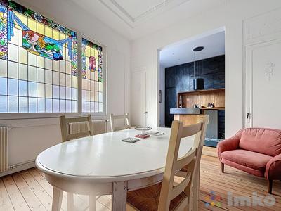 Appartement - 106 m² - 4 pièces