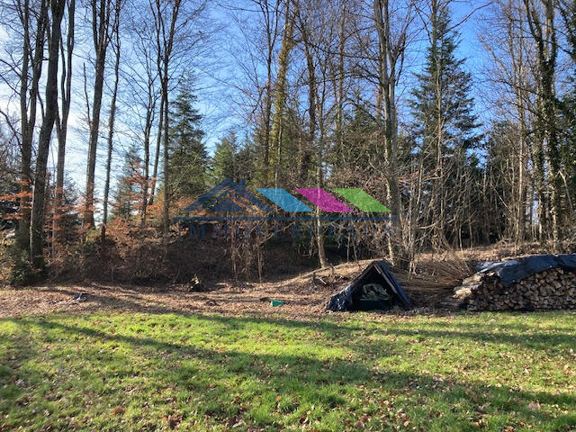 Maison - 280 m² - 9 pièces