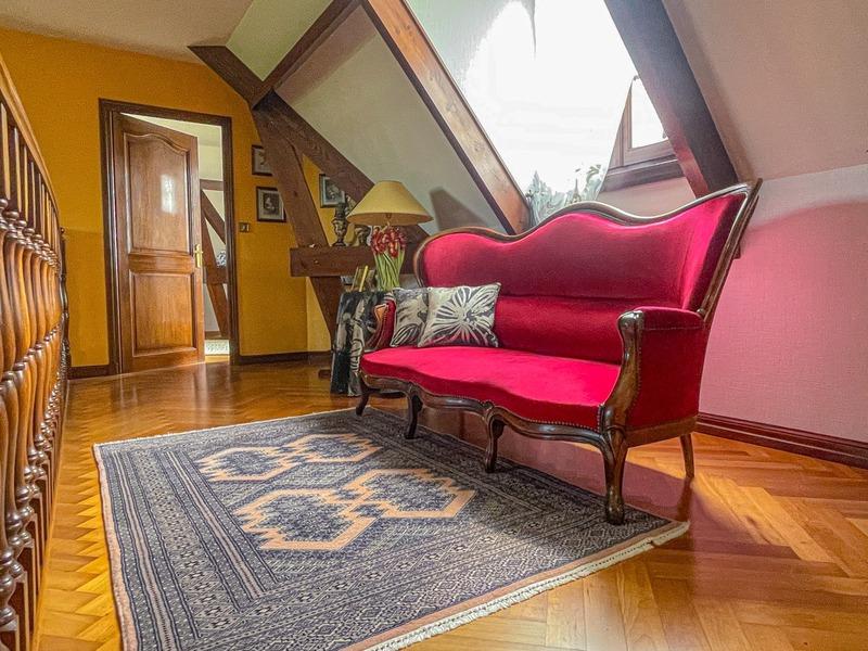 Maison en pierre - 295 m² - 8 pièces