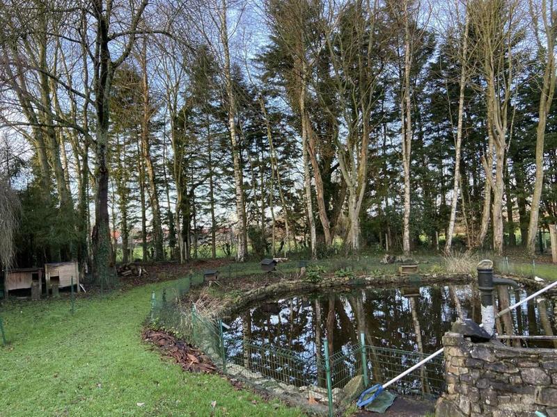 Propriété - 248 m² - 13 pièces