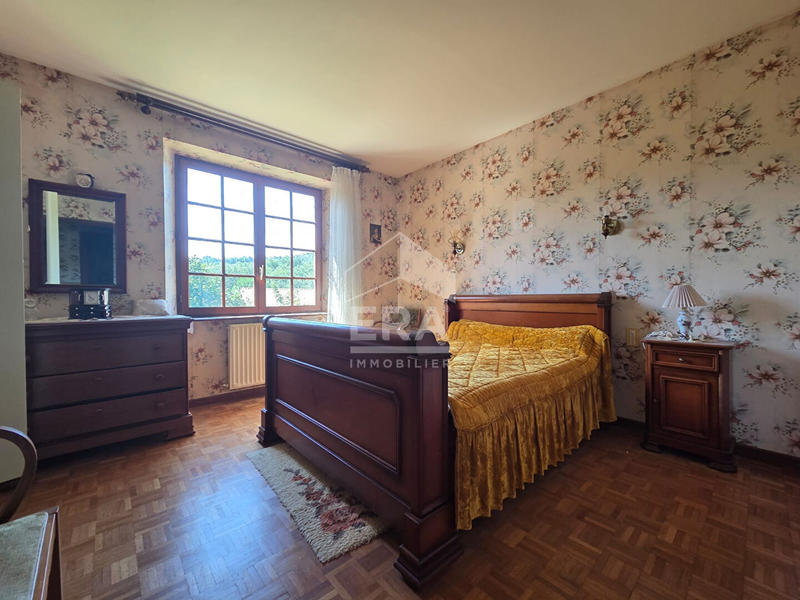 Maison - 175 m² - 7 pièces