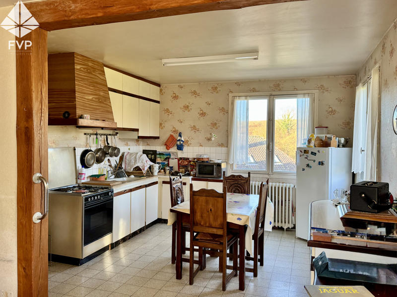 Maison - 111 m² - 4 pièces