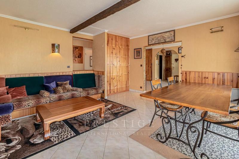 Appartement - 134 m² - 5 pièces