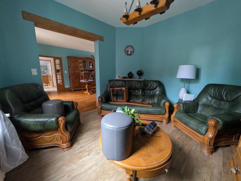 Maison - 202 m² - 5 pièces