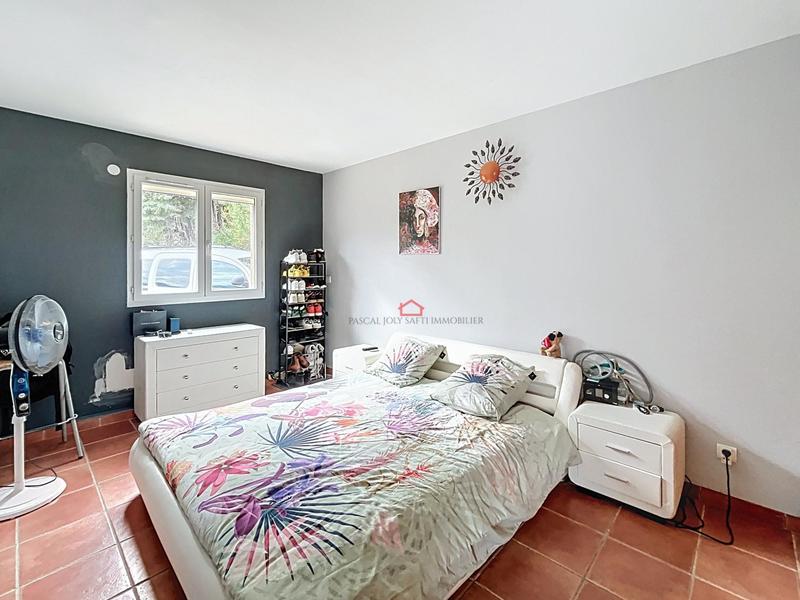 Maison - 138 m² - 5 pièces