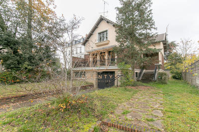 Maison ancienne - 152 m² - 7 pièces