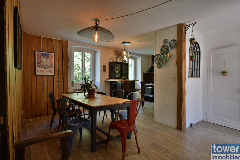 Maison - 125 m² - 5 pièces