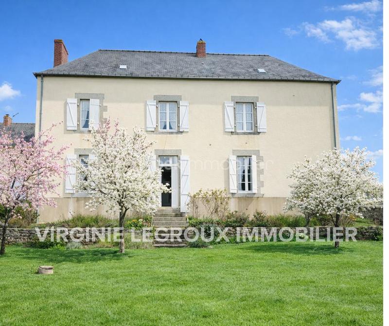 Maison de ville - 191 m² - 8 pièces