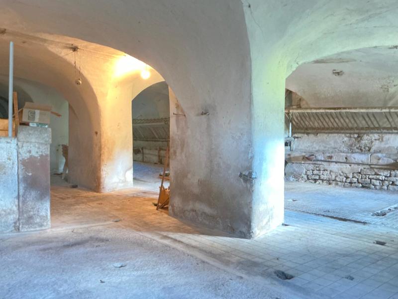 Maison - 225 m² - 9 pièces