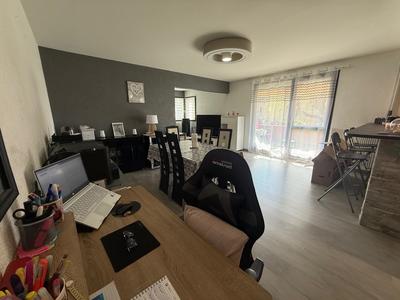 Appartement - 97 m² - 5 pièces