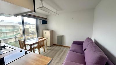 Studio - 14 m² - 1 pièce