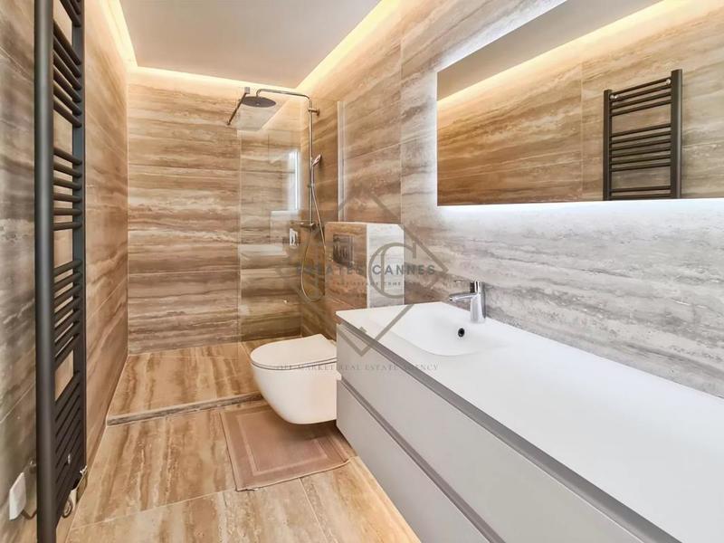 Maison de ville - 131 m² - 4 pièces