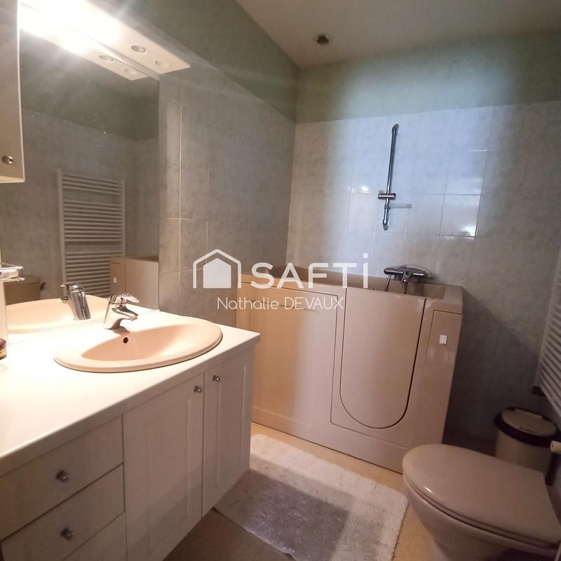 Maison - 285 m² - 12 pièces