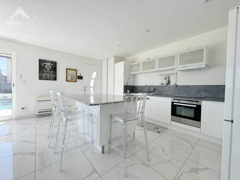 Maison - 155 m² - 5 pièces