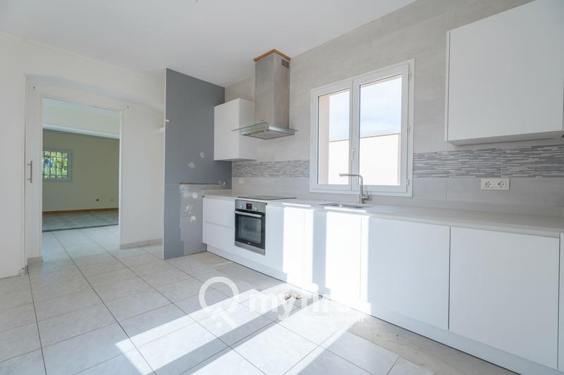 Maison - 108 m² - 4 pièces