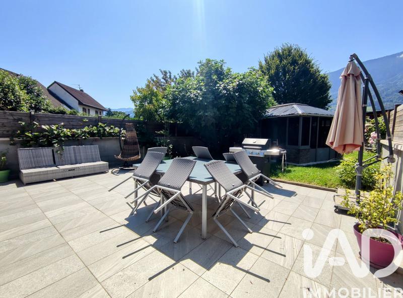 Maison - 127 m² - 6 pièces