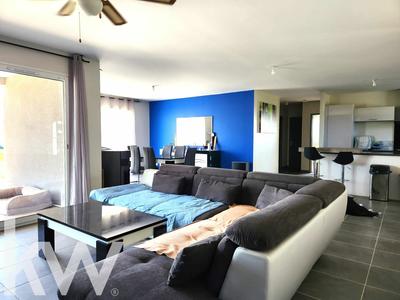 Maison - 3 200 m² - 5 pièces