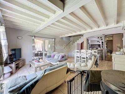 Maison - 178 m² - 7 pièces