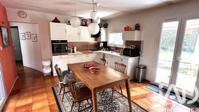 Maison - 105 m² - 6 pièces